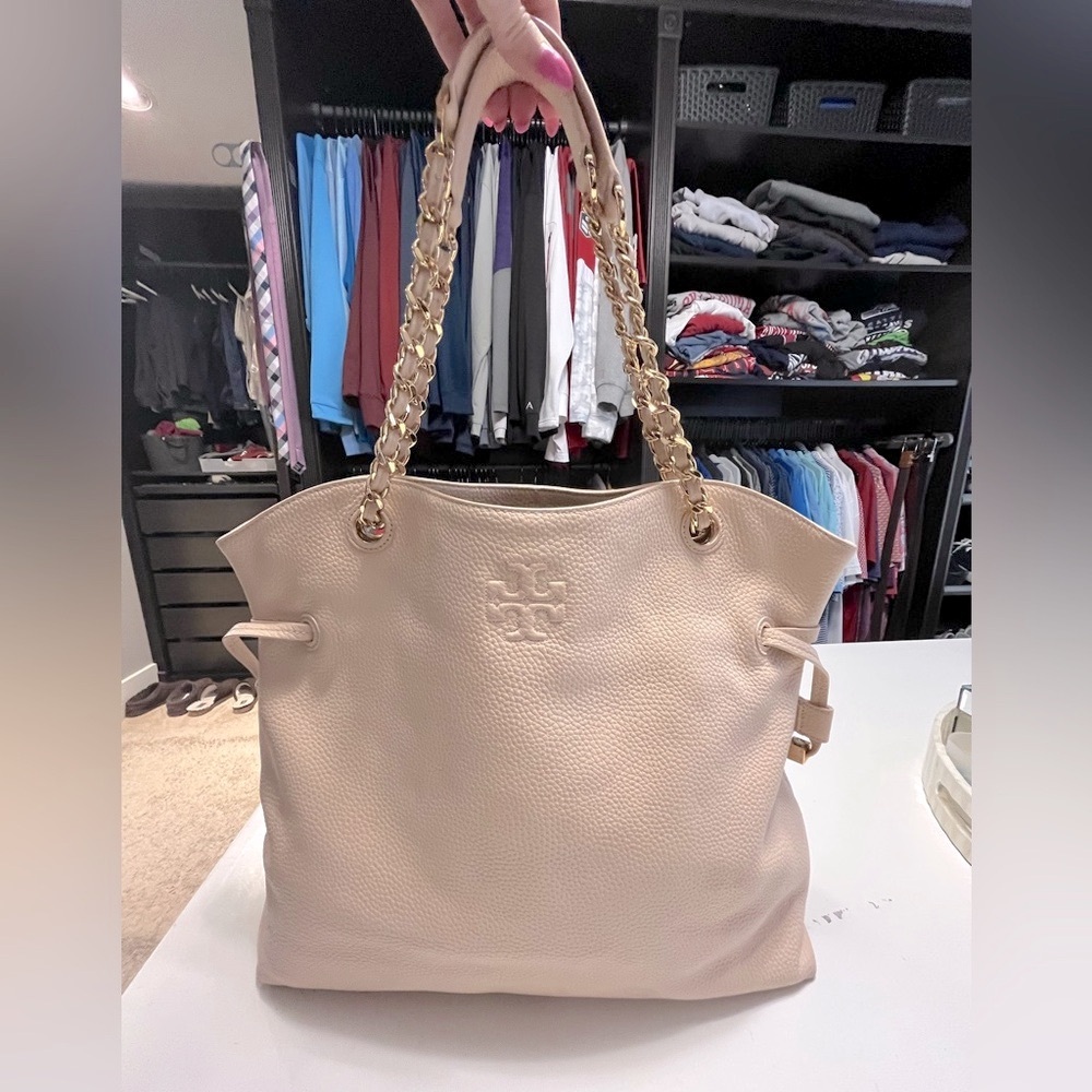 Tory Burch Light Blush Pebbled Leather Shoulder Tote with Gold Chain Handles